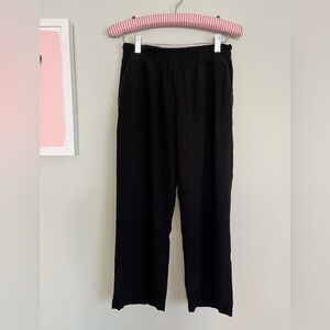 Hayes Black Elastic Waist Pants. Only worn once. Small Petite.
